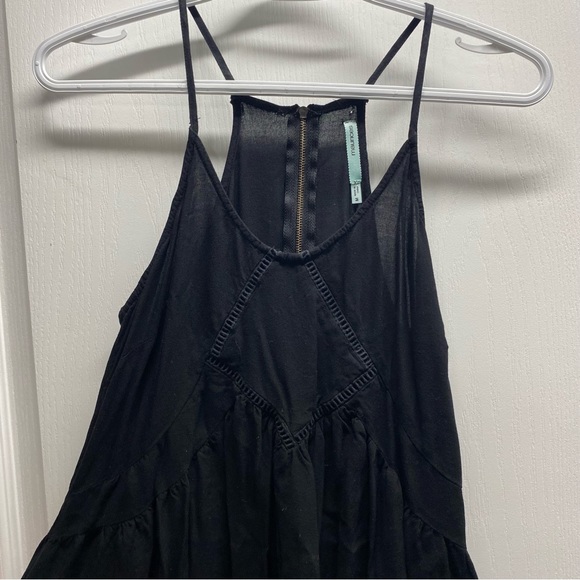 Detailed Mini Dress - Picture 3 of 5